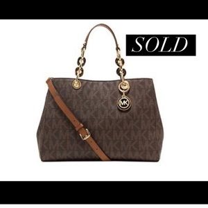 Michael Kors Cynthia Signature Print Satchel 👜
